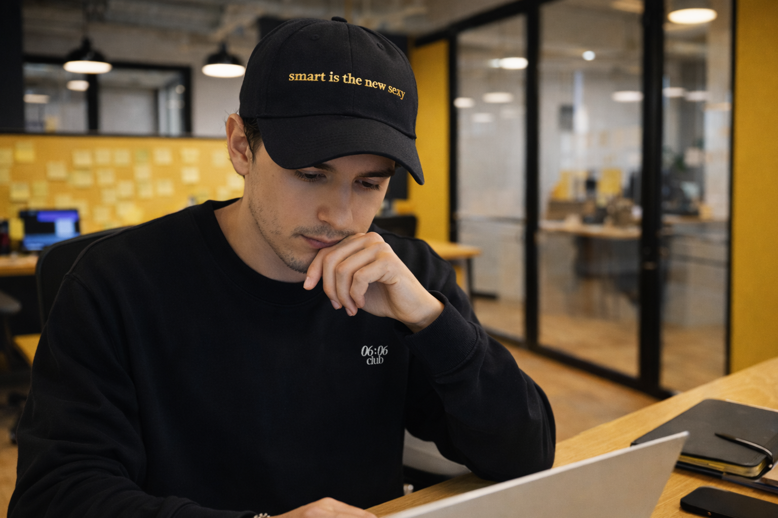 Boné "Smart is the new sexy" - Edição Limitada